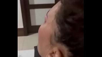 Fodendo com meu vizinho casado no motel