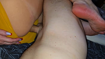 Stepson loves to satisfy his stepmother