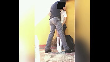 Alumnos latinos follando en el colegio en horas de clases parte 2