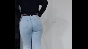 Ready to go out at night looking for love ️