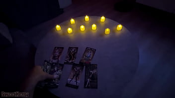 Призвал ведьму чтобы трахнуть ее черным членом в halloween