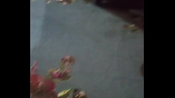 Toxica marcando territorio