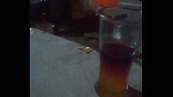 Toxica marcando territorio