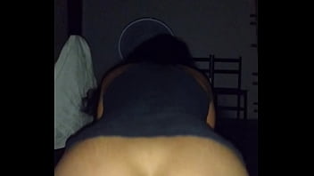 Comendo minha noiva ela adora comentarios