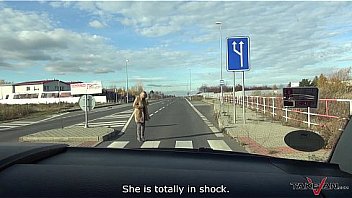Takevan almost crahshed blonde on the road get great medicine in driving car