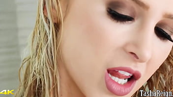 Lesbian hotties tasha reign & alix lynx get to kiss in the shower