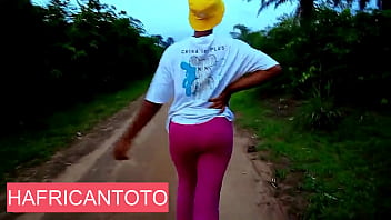 Hafrican toto boss lady visited her village for the first time