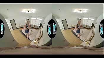 I emptied his balls in me to thank him for the lingerie