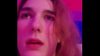 Trying to find the perfect angle for y'all to see just how brain dead i am