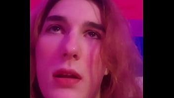 Trying to find the perfect angle for y'all to see just how brain dead i am