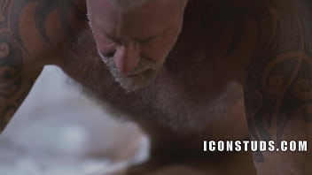 Daddy Fucks A Bald Stud thumbnail