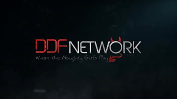 Lonesome latex lover a college babe's pussy insertion