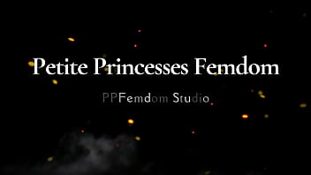 Sofi solo pov jeanssitting and ass worship female domination