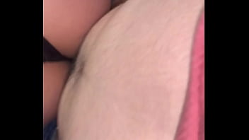 Le encanta la verga y las tangas