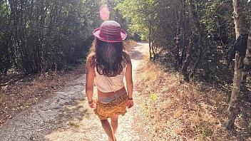 I like to be filmed by strangers while i make them get excited