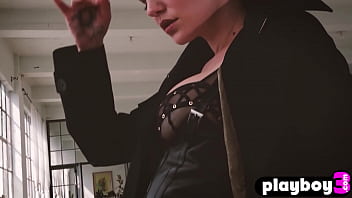 Sexy big ass teen skye blue showed her amazing curved body after striptease