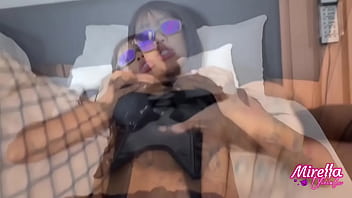 Putinha da quebrada gosta de dar pra gay fez os 4 comer xota