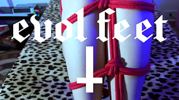 Tickling her soles was a dream come true