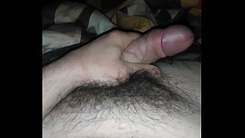 Дрочу член с сочной головой