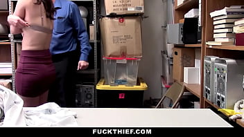 Shoplifter teen didn't knew about the punishment