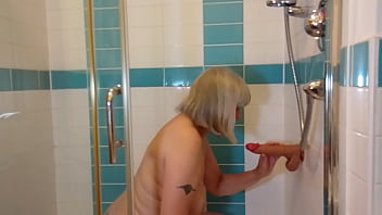 Fucking my vibe in the shower