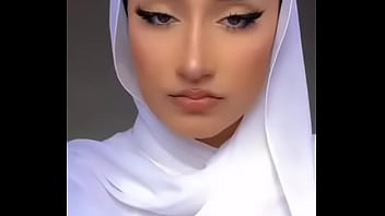 Pakistani girl face