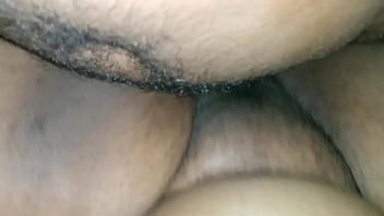 Esposa safada fazendo dupla no com vibrador gigante Esposa safada fazendo dupla no com vibrador gigante
