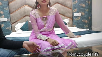 Bhen ne bhai ko hara ke pichli br ka liya badla mna krne ke bad bhi bhai ko jane ni diya khub maze liye hornycouple149