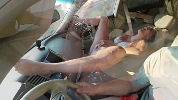 Linda leclaire squirting on the island in my car