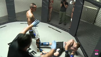 Alexis texas a really attractive blonde individual bestows a messy blowjob and her genitals onto the victorious combatant