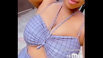 Inyeneobong sexy akwaibomite