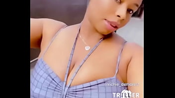 Inyeneobong sexy akwaibomite