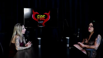 Não gosta da forma que chupa os peitos teve a proposta do swing e o exibisionismo e o ido inusitado foi brunna sweet watch sheer red