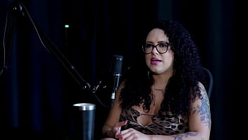 Não gosta da forma que chupa os peitos teve a proposta do swing e o exibisionismo e o ido inusitado foi brunna sweet watch sheer red