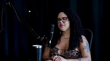 Não gosta da forma que chupa os peitos teve a proposta do swing e o exibisionismo e o ido inusitado foi brunna sweet watch sheer red