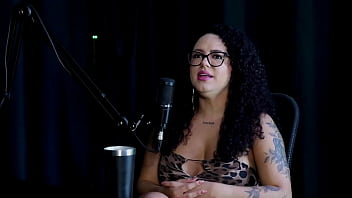 Não gosta da forma que chupa os peitos teve a proposta do swing e o exibisionismo e o ido inusitado foi brunna sweet watch sheer red