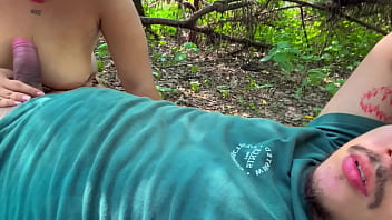 Vamos un rato al monte lindas tetas oral