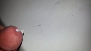 Kuh milch aus meinem beschnittenen penis pissen