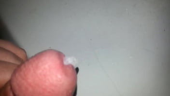 Kuh milch aus meinem beschnittenen penis pissen