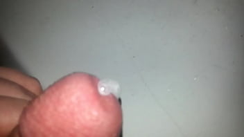 Kuh milch aus meinem beschnittenen penis pissen