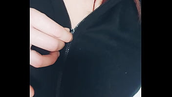 Un nouvel extrait de ma vidéo bdsm ce soir pour mes fans ça vous tente