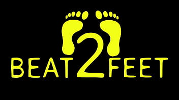 Giggles' feet love rubbing all over a giant hot rock at the beach on beat2feetcom