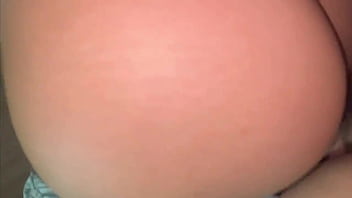 Ella quiere que se o meta toda