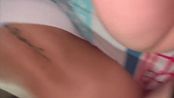 Ella quiere que se o meta toda