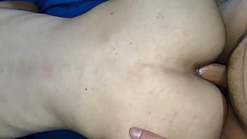 Gordinho come cuzinho virgem