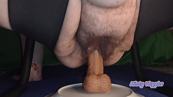 Fat stut squatting on giant dildo bbw mistythyghs