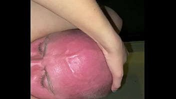 Ow3ns eating out anglz pussy