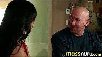 Happy ending massage 23