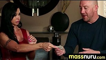 Happy ending massage 23