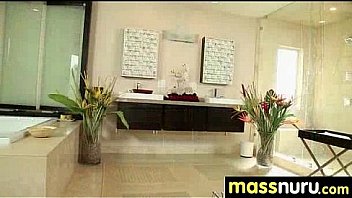 Happy ending massage 23